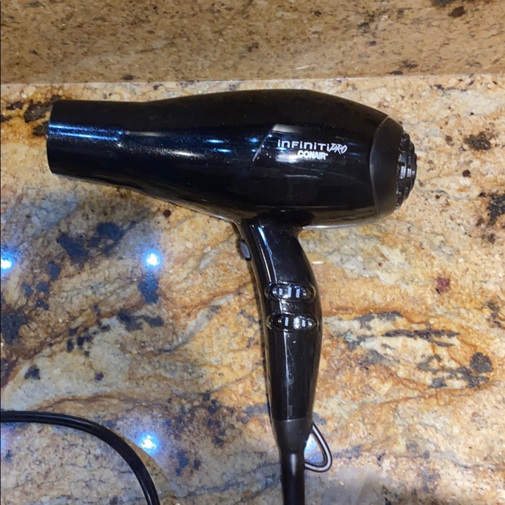 Infiniti blow dryer